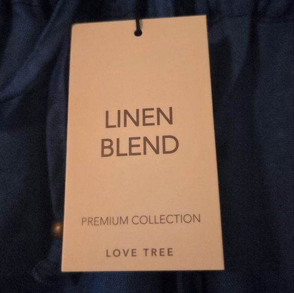 SET!! Great For 4th Of July!! Love Tree Blue Linen Shorts- Red Zenana Tank - Picture 2 of 8